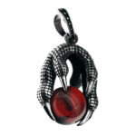 Pendentif en forme de patte de dragon avec une pierre ronde en rubis rouge
