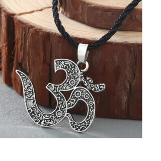 Pendentif Om style vintage en deux couleurs avec collier ajustable