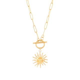Pendentif soleil tendance et éclatant sur fond blanc